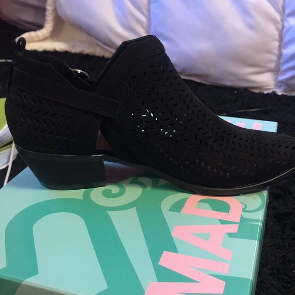 black booties - Picture 5 of 7